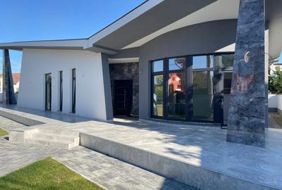 Casă cu 4 camere cu Canalizare în Sânmartin - 8