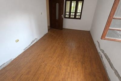 Spațiu comercial, de 63 mp, în Bariera Vâlcii