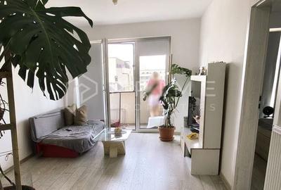 Apartament cu 2 camere decomandat în Libertății