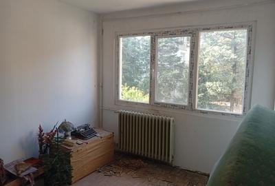 Apartament cu 2 camere decomandat în Sud