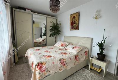 Apartament cu 4 camere decomandat, mobilat în Hipodrom 3 - 8
