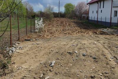 Teren de 1250 mp, în Săbăreni - 2