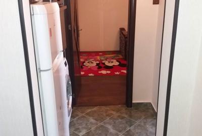 Apartament cu 2 camere decomandat în Teiul Doamnei - 6