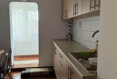 Apartament cu 2 camere decomandat în Berceni - 6