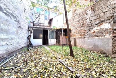Casă cu 5 camere cu Teren 153 Mp în Central