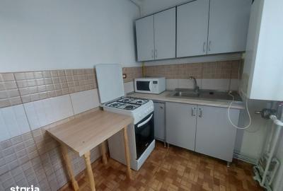 Apartament cu 3 camere decomandat în Central - 6