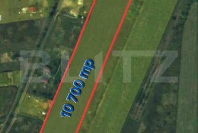 Teren de 10700 mp, în Nord - 1