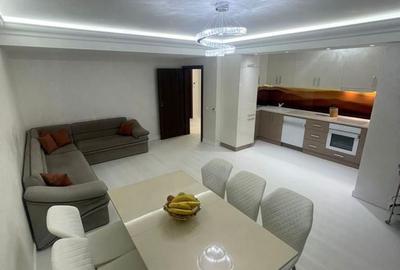 Apartament cu 3 camere decomandat în Central - 2