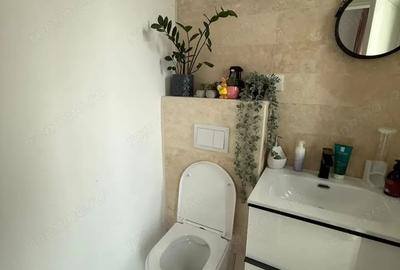 Casă cu 5 camere cu Teren 114 Mp în Chișoda
