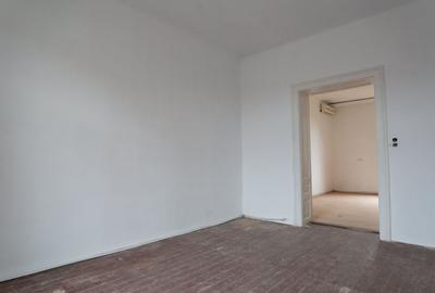 Casă individuală cu 10 camere cu Canalizare în Central - 20