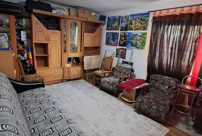 Apartament cu 2 camere decomandat în Burdujeni