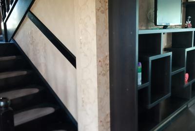 Casă individuală cu 4 camere cu Garaj în Central - 8
