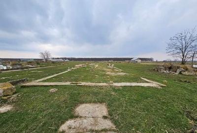 Teren Construcții intravilan de 2700 mp, în Miersig - 10
