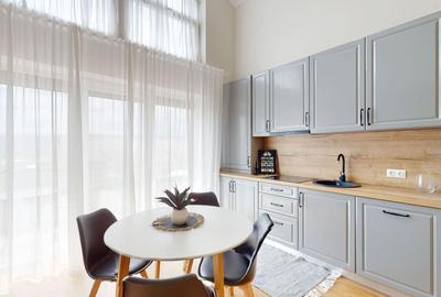 Penthouse cu 3 camere semidecomandat, mobilat în Exterior Vest