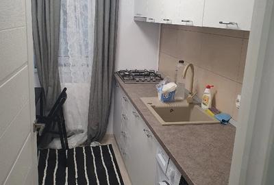 Garsonieră semidecomandată în Titan - 2