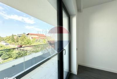 Casă cu 6 camere cu Teren 422 Mp în Central