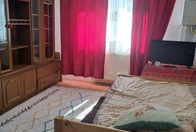 Garsonieră semidecomandată în Central
