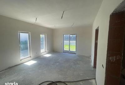 Casă cu 3 camere cu Teren 490 Mp în Iris