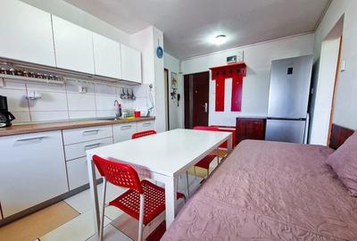 Apartament cu 3 camere decomandat, mobilat în Muncii