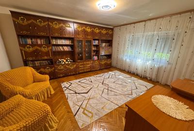 Apartament cu 3 camere în Militari