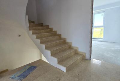 Casă individuală cu 5 camere cu Canalizare în Dobroești - 45