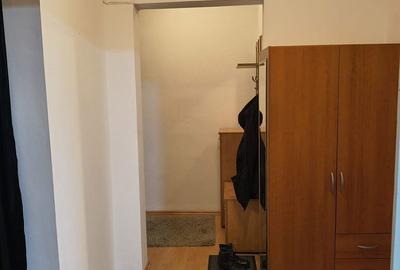 Apartament cu 2 camere decomandat în Titan - 3
