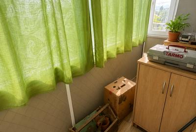 Apartament cu 3 camere semidecomandat în Far - 7