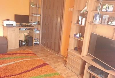 Apartament cu 2 camere decomandat în Central - 1