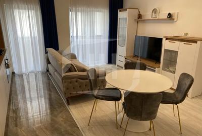Apartament cu 3 camere semidecomandat, mobilat în Iris - 1