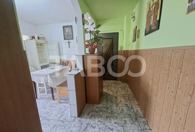 Apartament cu 2 camere decomandat, mobilat în Lazaret - 15