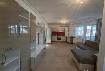 Apartament cu 2 camere decomandat în Tractorul