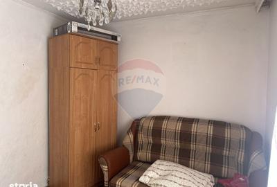 Apartament cu 2 camere semidecomandat în Mărăței