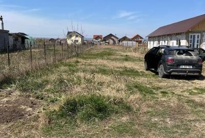 Teren Construcții intravilan de 777 mp, în Mărăcineni