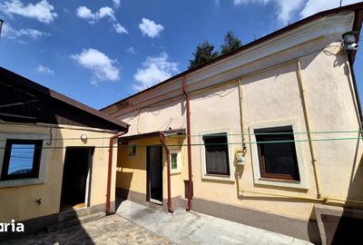 Casă cu 2 camere cu Canalizare în Parcul Carol - 3