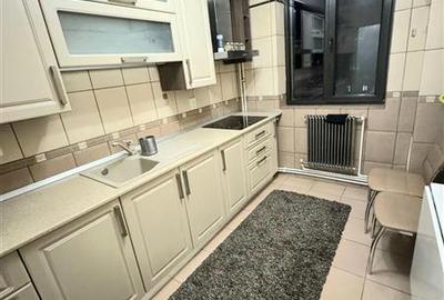 Apartament cu 4 camere semidecomandat, mobilat în City Park Mall - 22