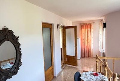 Casă cu 3 camere cu Canalizare în Est - 19