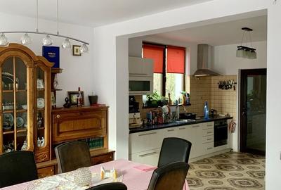 Casă cu 4 camere în Cătălina - 7
