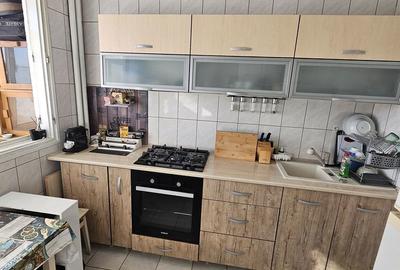 Apartament cu 2 camere semidecomandat în 1 Mai - 3