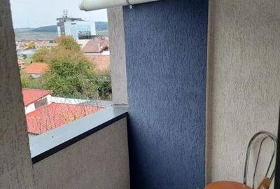 Garsonieră decomandată în Europa - 1