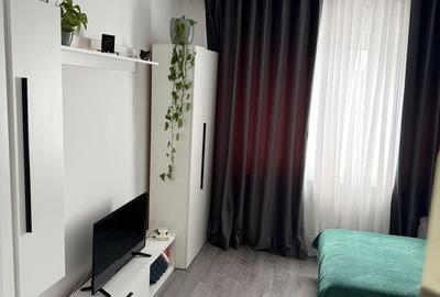 Garsonieră decomandată în Exterior Vest