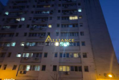 Garsonieră decomandată în Titan - 2