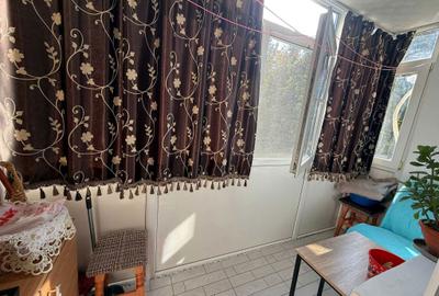 Apartament cu 2 camere decomandat în Central - 4