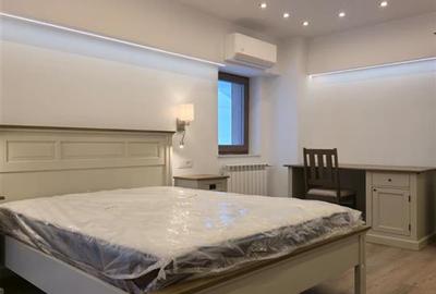 Apartament cu 2 camere decomandat, mobilat în Gară