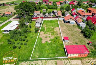 Teren de 1042 mp, în Ozun - 5