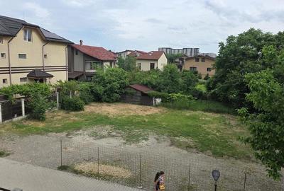 Teren de 667 mp, în Roșu - 3