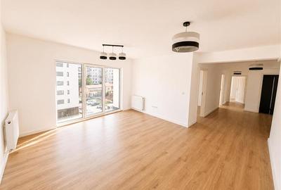 Apartament cu 4 camere semidecomandat, mobilat în Dâmbul Rotund