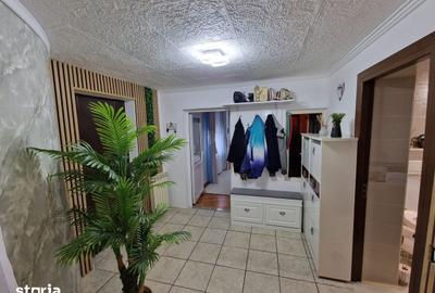 Casă cu 6 camere cu Teren 766 Mp în Oncea - 2
