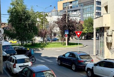 Apartament cu 2 camere în Iancului