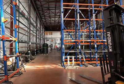 Spațiu industrial, de 1,080 mp, în Băneasa - 3