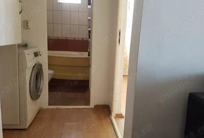 Apartament cu 3 camere semidecomandat în Central - 5